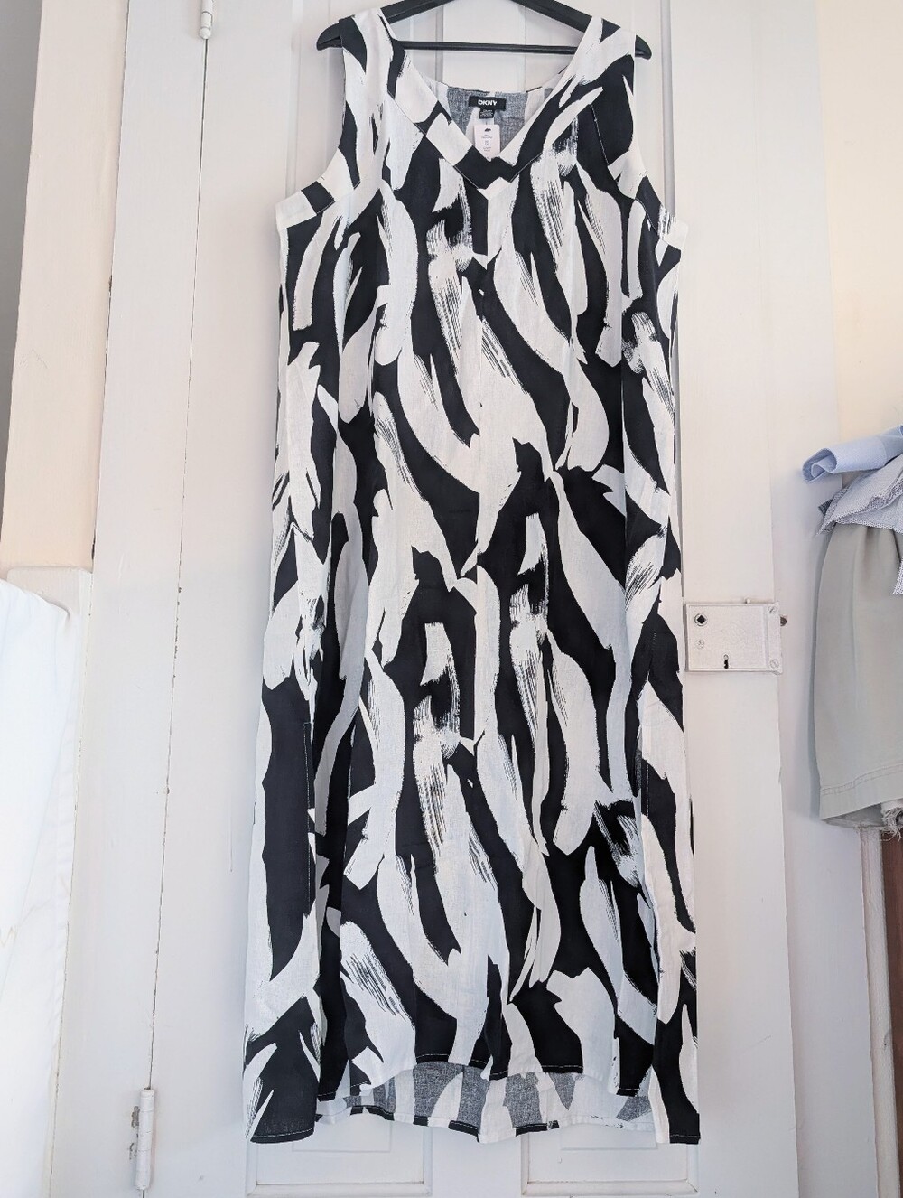 DKNY Linen Blend Sleeveless Dress NWT-relisted
